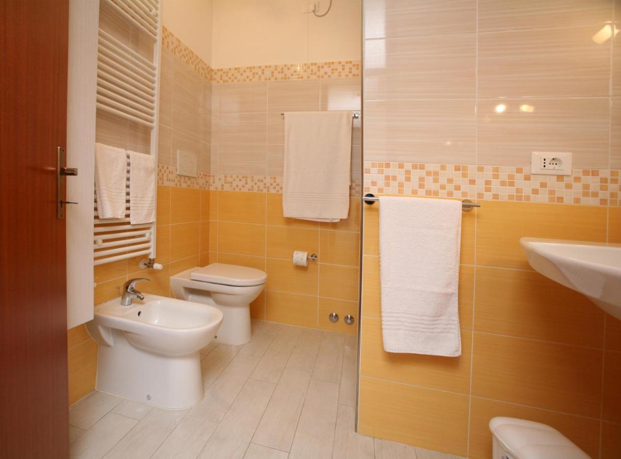 I Salici Di Laura Bed and Breakfast Porto Fuori Buitenkant foto