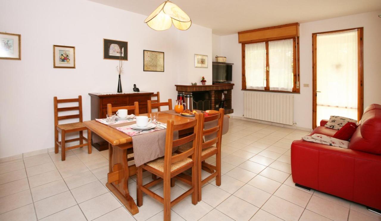 I Salici Di Laura Bed and Breakfast Porto Fuori Buitenkant foto